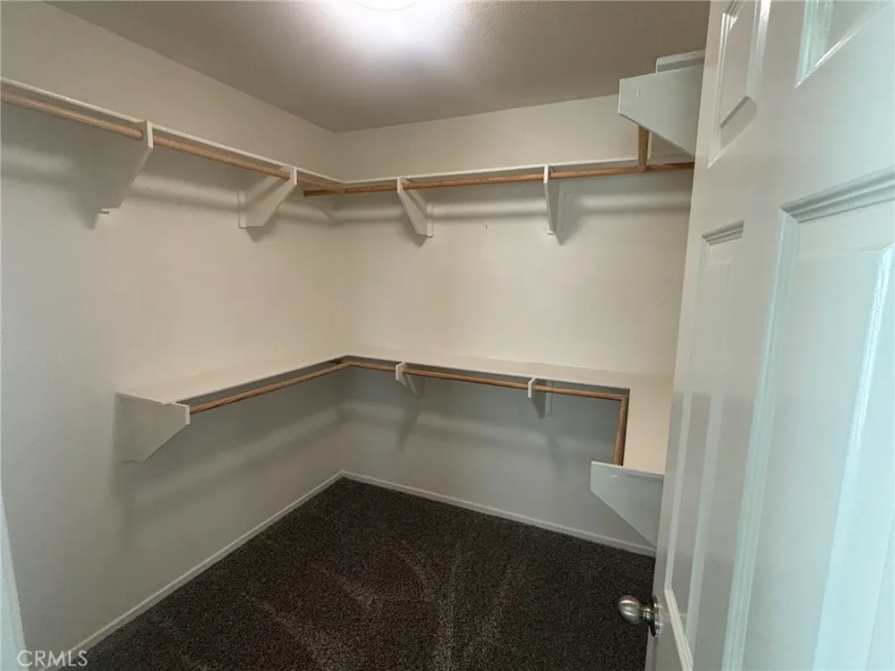 3288 Ledgewood Riverside, CA 92503