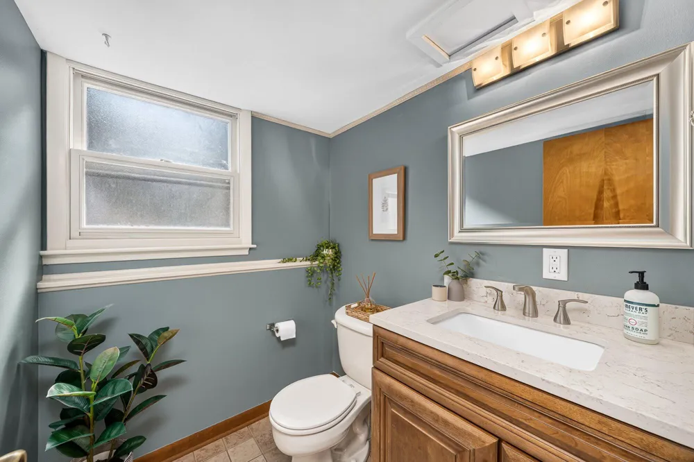 6331 Avon Street Portage, MI 49024