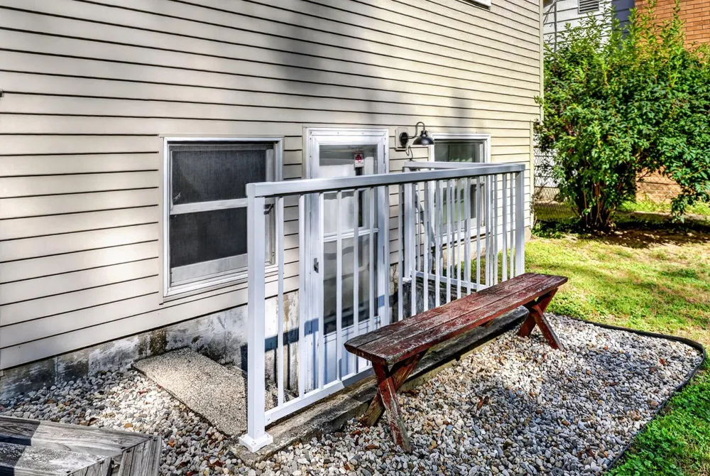 6331 Avon Street Portage, MI 49024