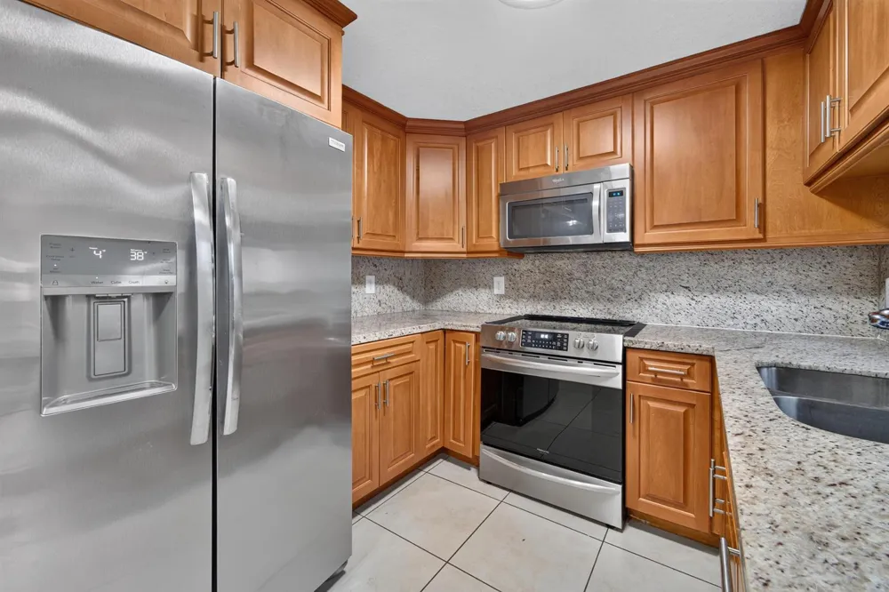 5900 Atlanta Street Hollywood, FL 33021