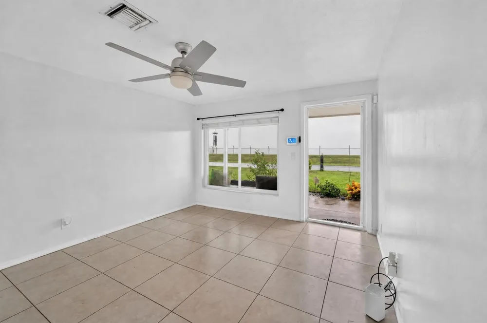 5900 Atlanta Street Hollywood, FL 33021