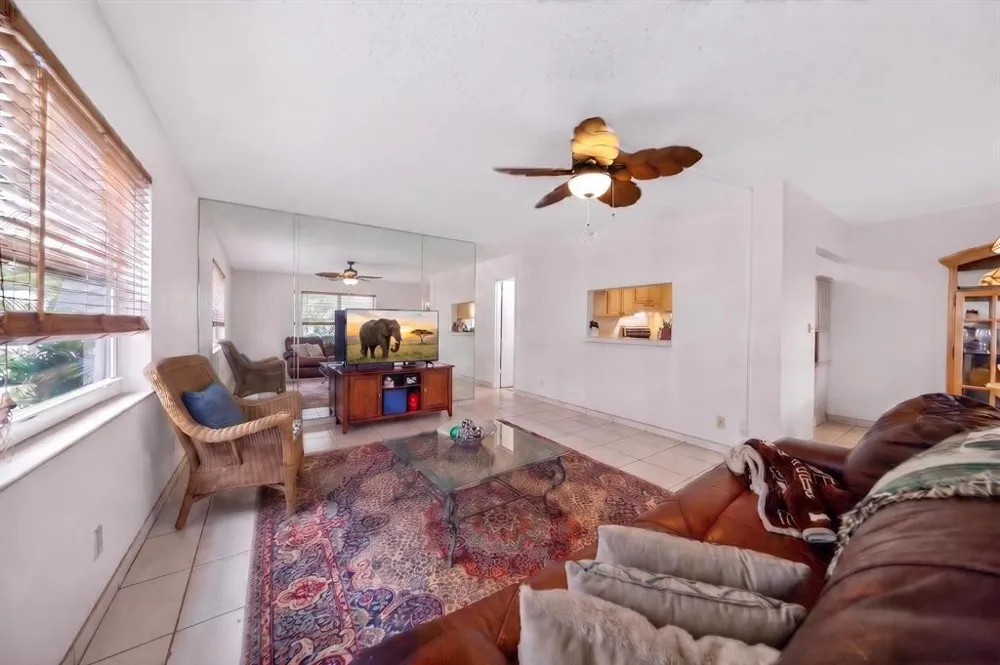 2918 FUNSTON STREET #35b Hollywood, FL 33020