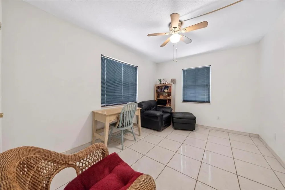 2918 FUNSTON STREET #35b Hollywood, FL 33020