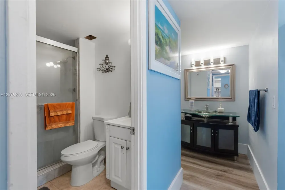 1351 NE Miami Gardens Dr #1603E Miami, FL 33179
