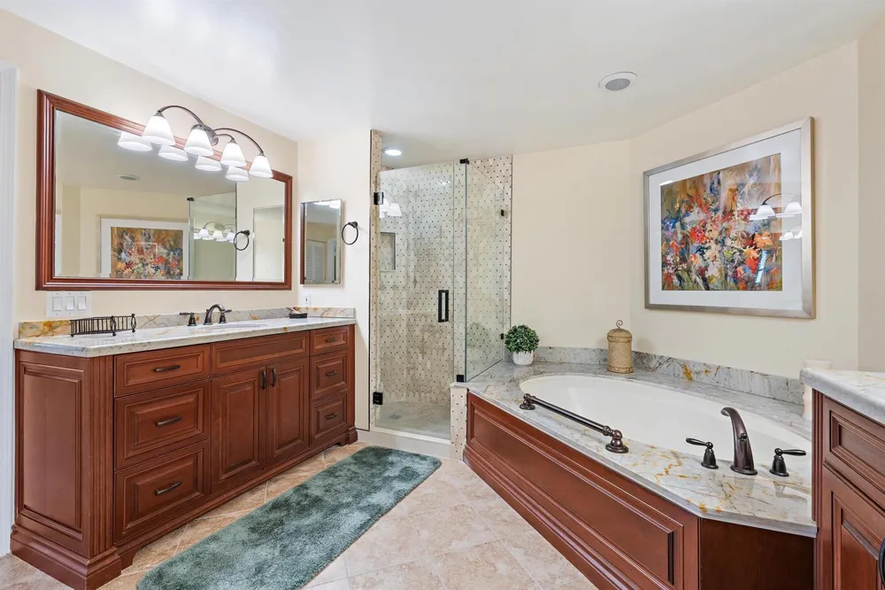 120 LEGENDARY CIRCLE Palm Beach Gardens, FL 33418