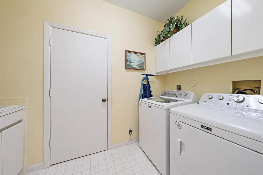 120 LEGENDARY CIRCLE Palm Beach Gardens, FL 33418