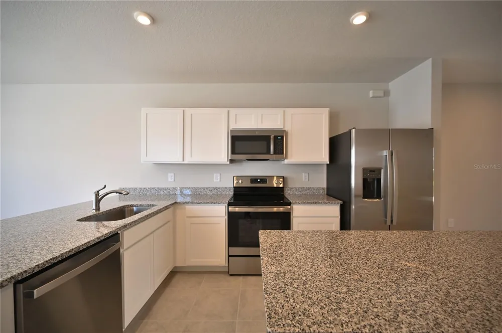 14261 CRIMSON AVENUE Lakewood Ranch, FL 34211