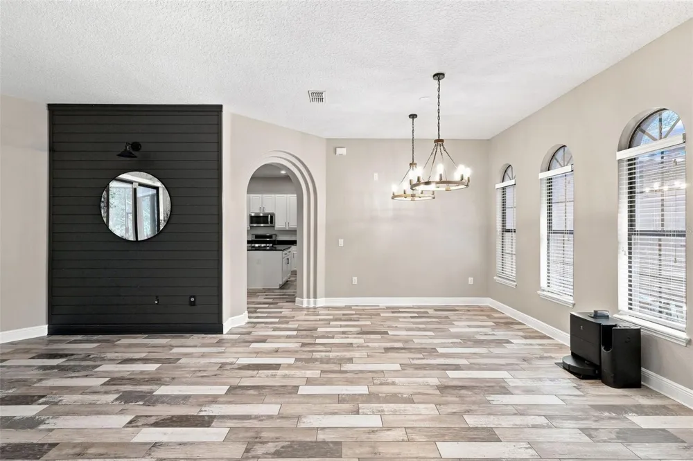 150 VERDE WAY Debary, FL 32713