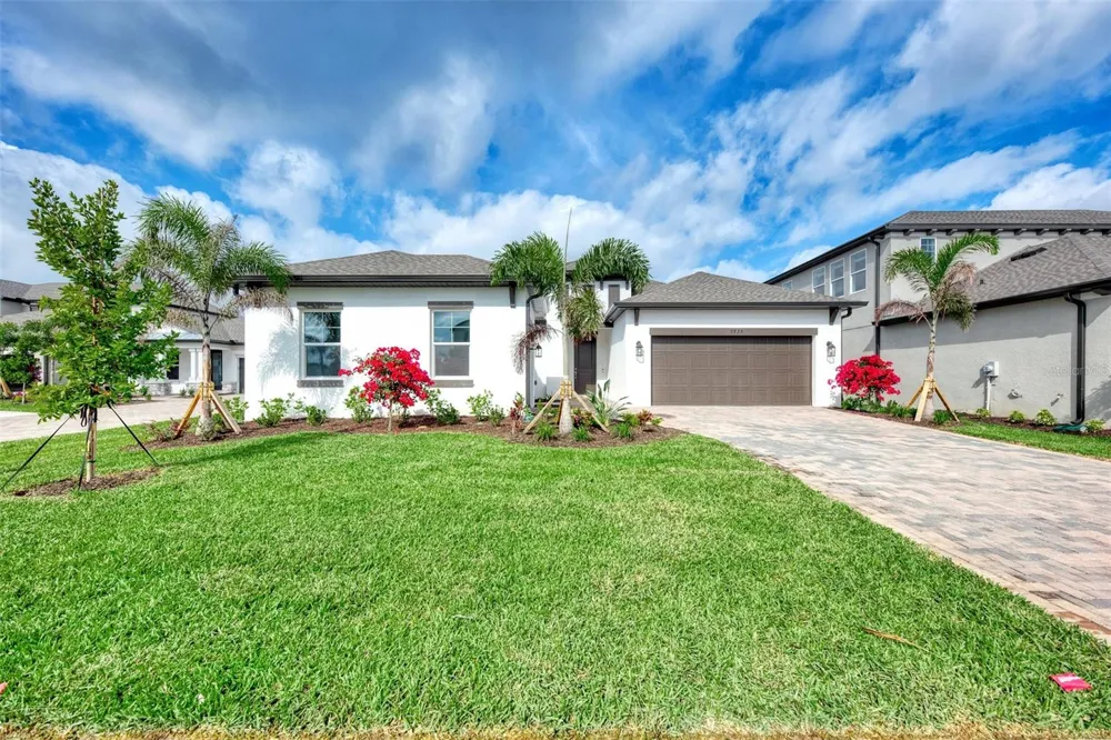 5825 MILLENNIUM SILVER COURT Sarasota, FL 34238