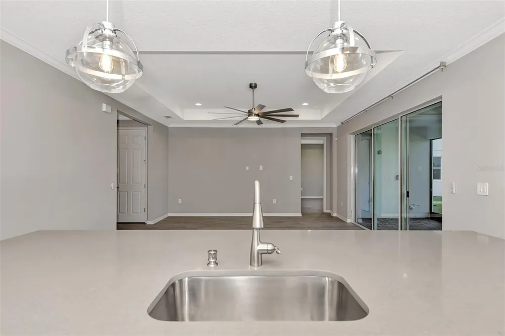 5825 MILLENNIUM SILVER COURT Sarasota, FL 34238