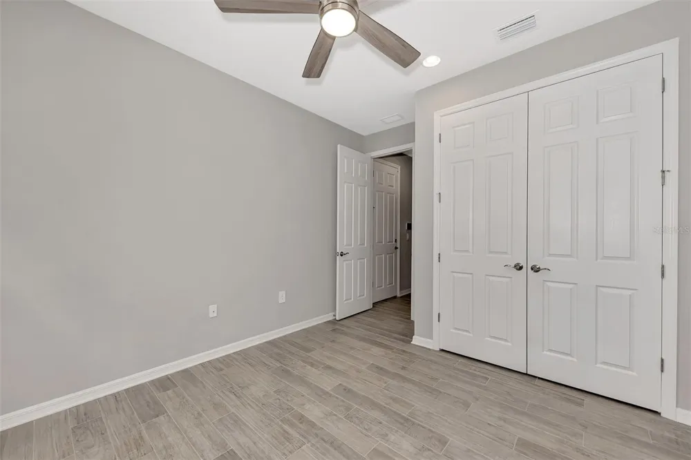 5825 MILLENNIUM SILVER COURT Sarasota, FL 34238