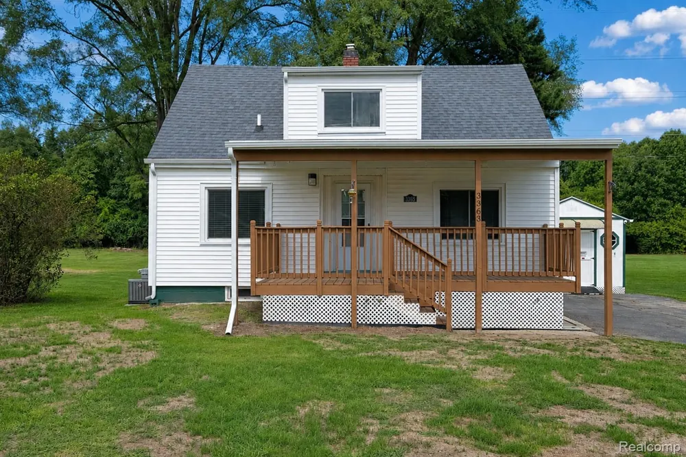 3363 E Pierson Road Genesee Charter Township, MI 48506