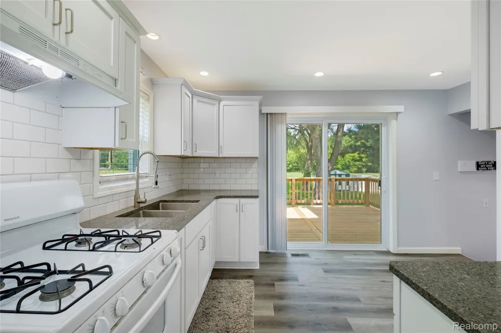 3363 E Pierson Road Genesee Charter Township, MI 48506