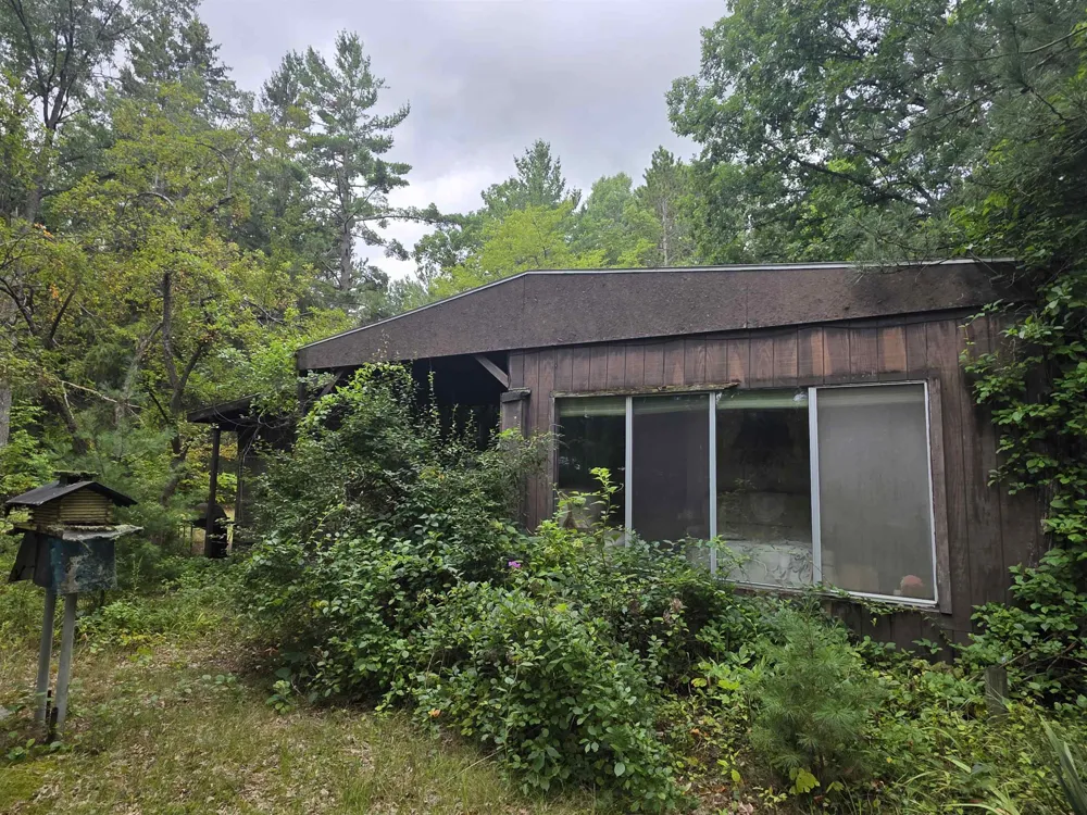6202 Humphrey Drive Plainfield Township, MI 48739
