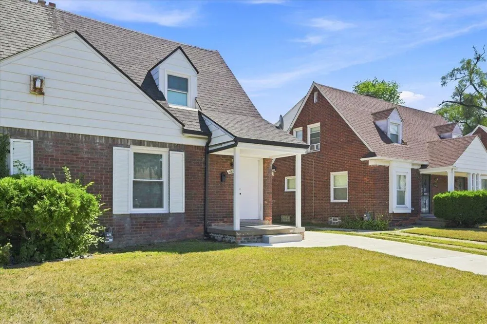 20024 Meyers Road Detroit City, MI 48235