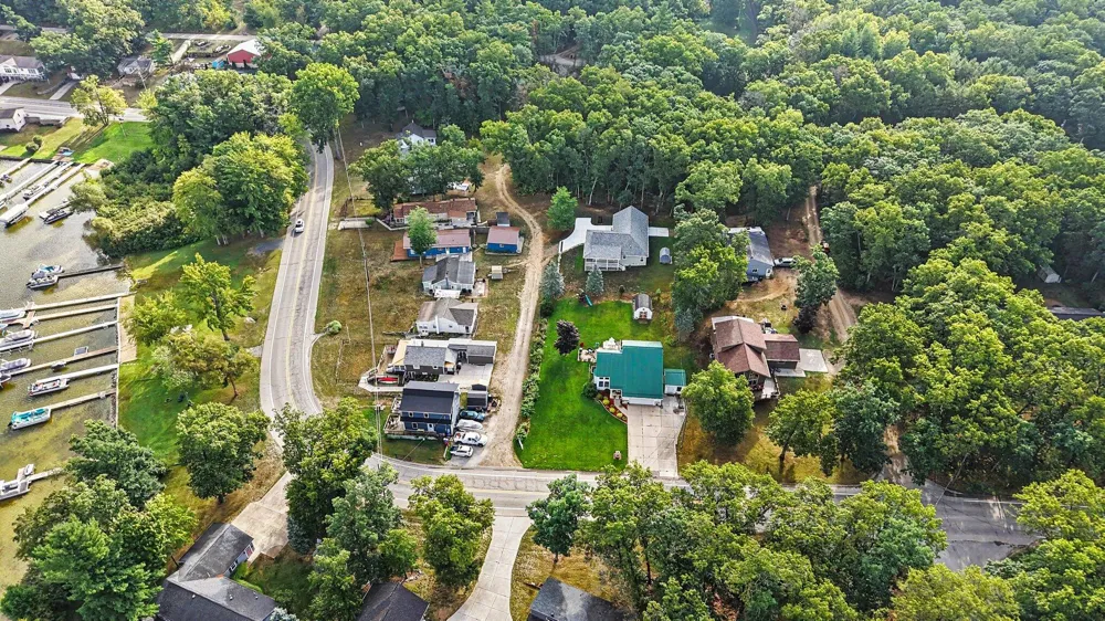 8794 S Spruce Avenue Brooks Township, MI 49337