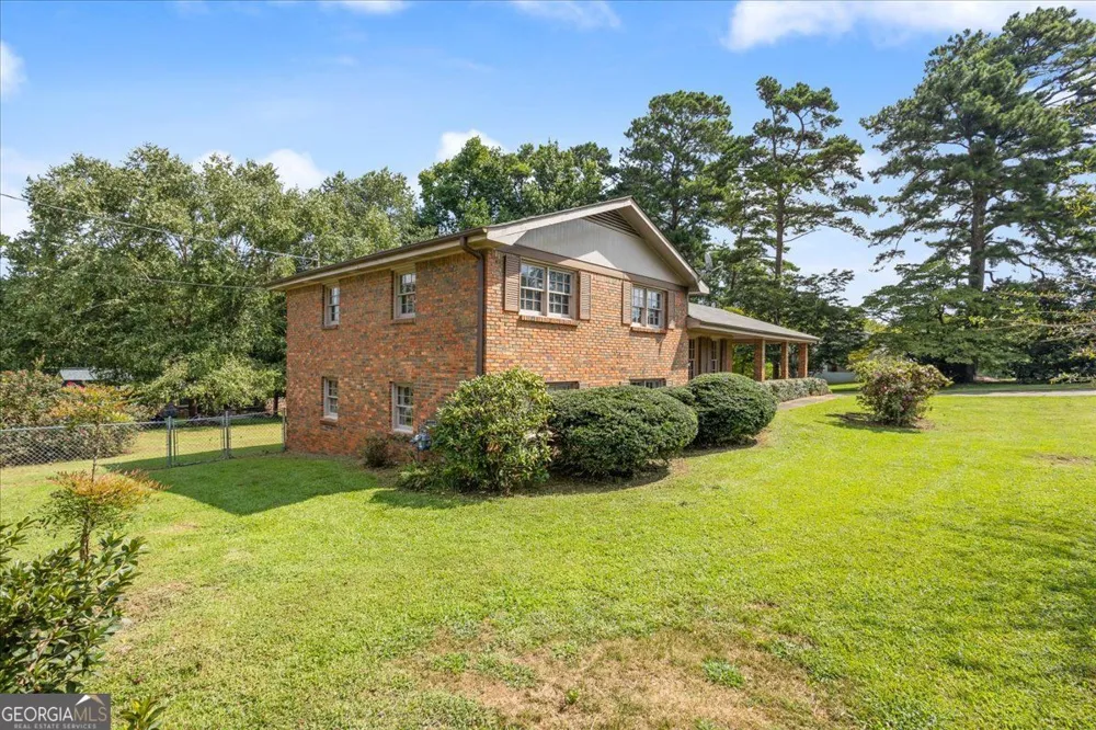 5082 Ailene DR Douglasville, GA 30135