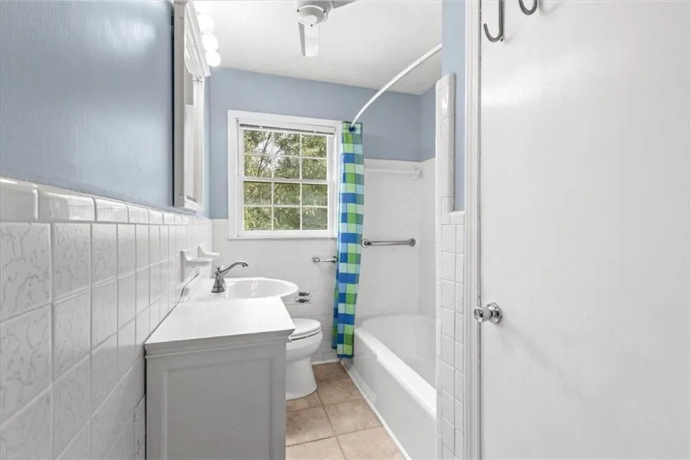 5082 Ailene Drive Douglasville, GA 30135