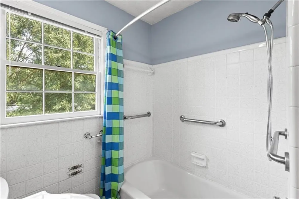 5082 Ailene Drive Douglasville, GA 30135