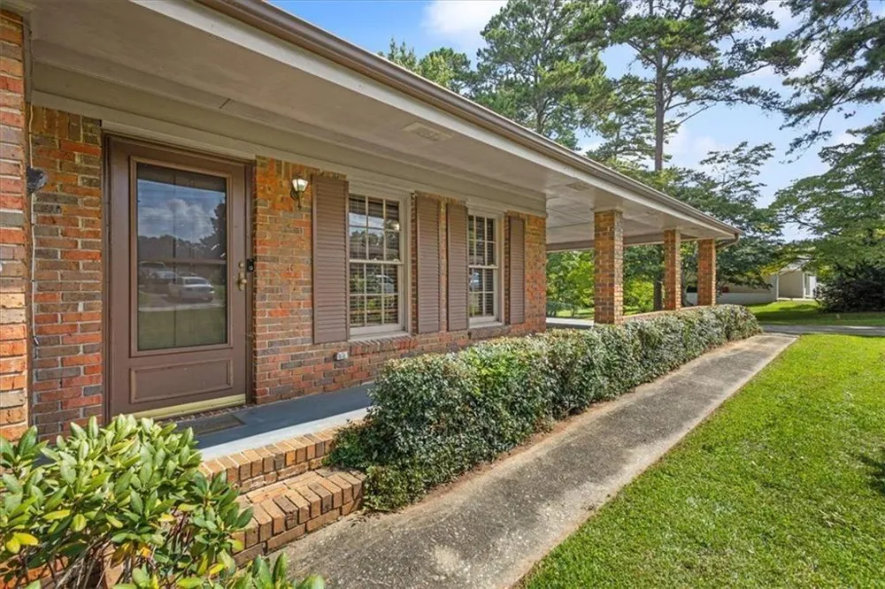 5082 Ailene Drive Douglasville, GA 30135