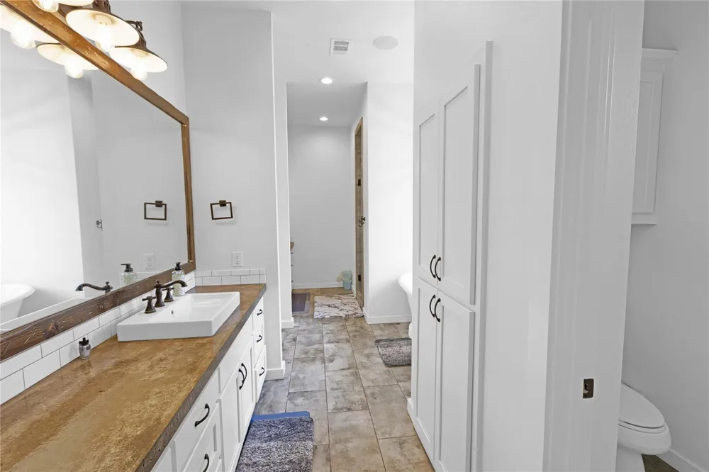 400 Bethel Road Waxahachie, TX 75167