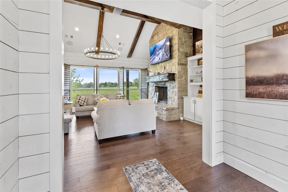 400 Bethel Road Waxahachie, TX 75167