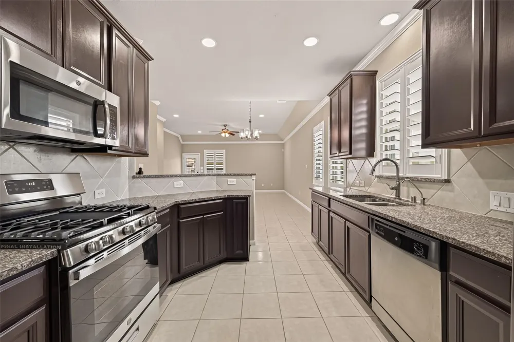 18926 Elrington Creek Court Richmond, TX 77407