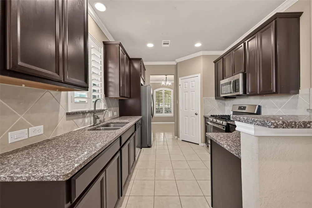 18926 Elrington Creek Court Richmond, TX 77407