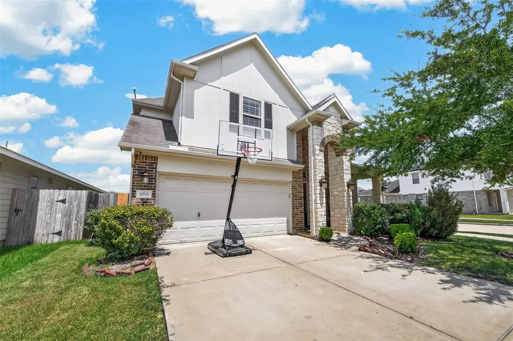 18926 Elrington Creek Court Richmond, TX 77407