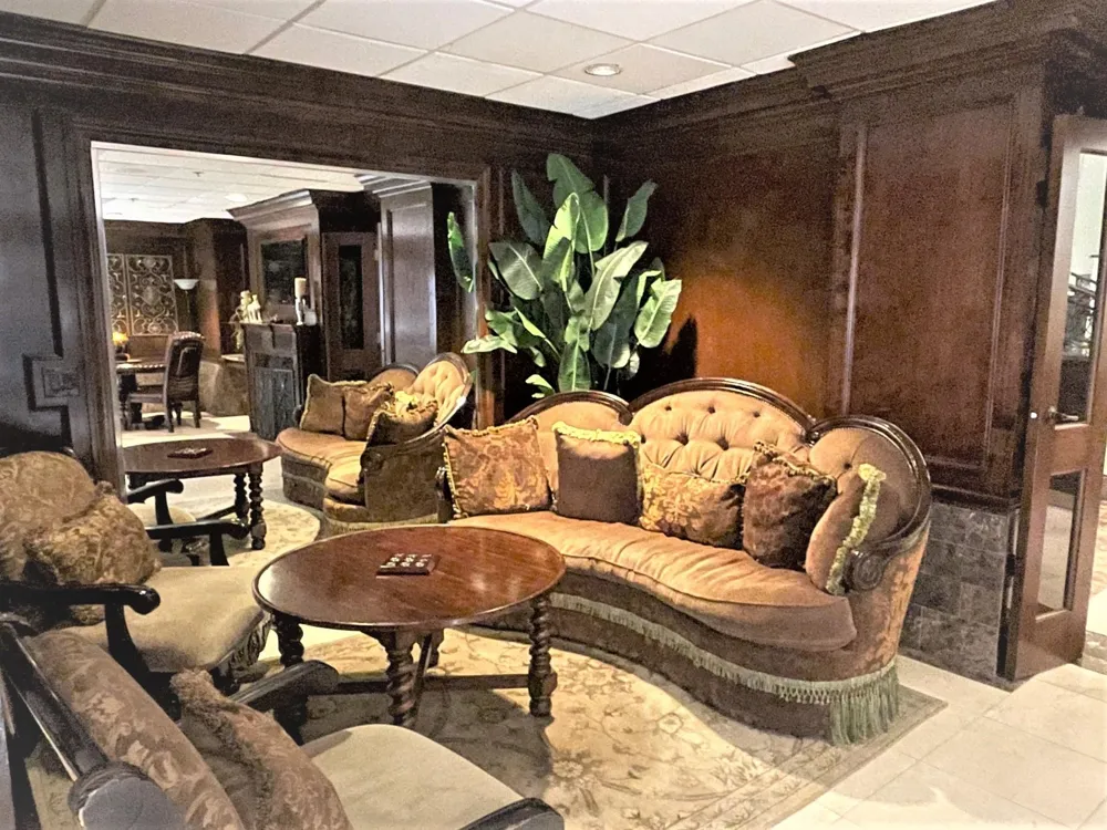 3525 Sage Road #404 Houston, TX 77056