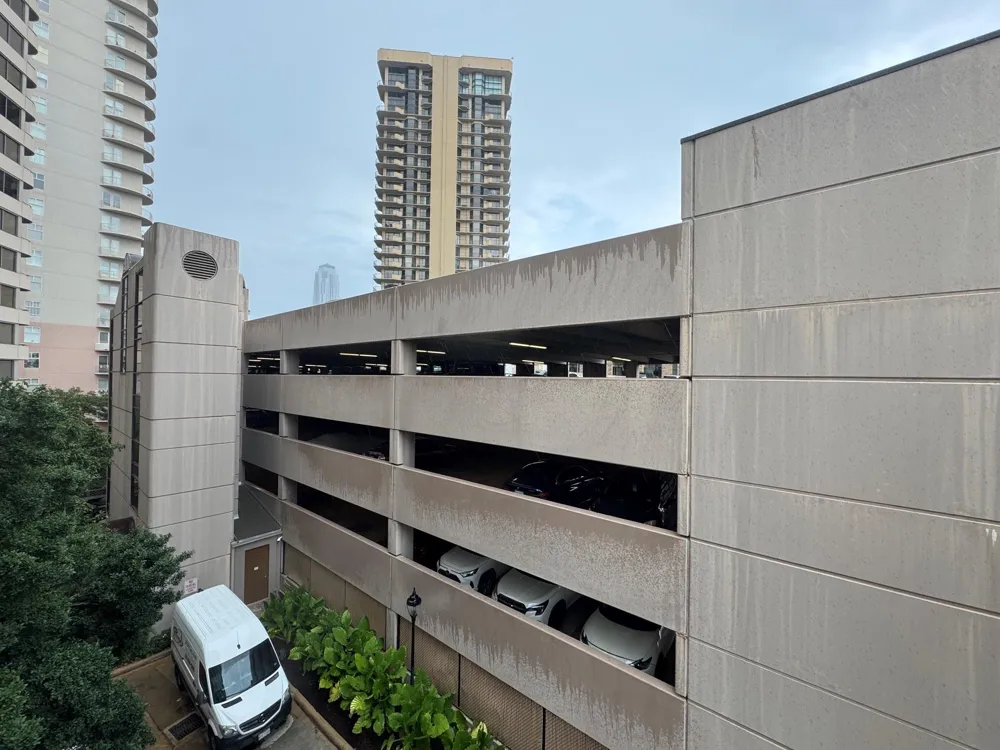 3525 Sage Road #404 Houston, TX 77056