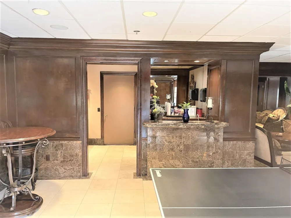 3525 Sage Road #404 Houston, TX 77056