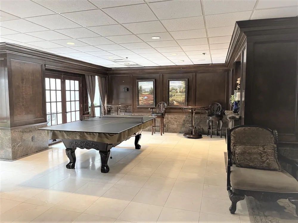3525 Sage Road #404 Houston, TX 77056