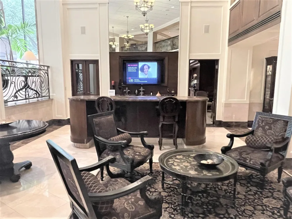 3525 Sage Road #404 Houston, TX 77056