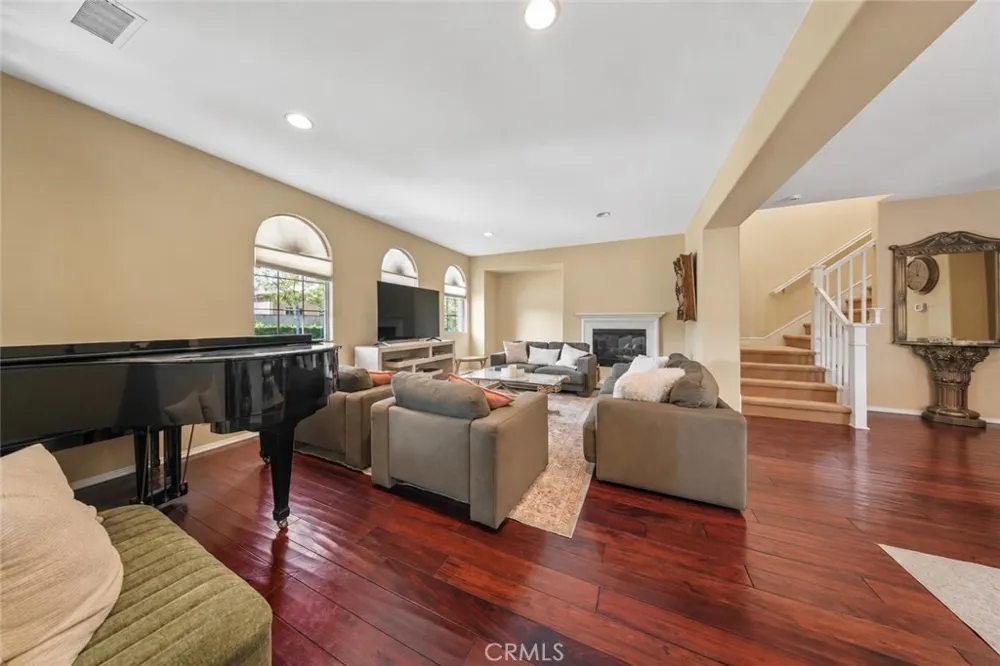 167 Great Lawn Irvine, CA 92620
