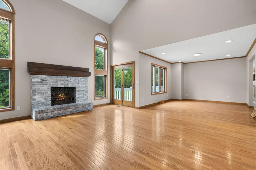 2630 Glencairin Drive NW Grand Rapids, MI 49504