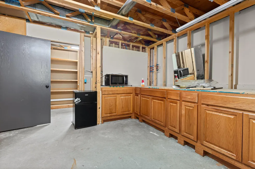 2630 Glencairin Drive NW Grand Rapids, MI 49504