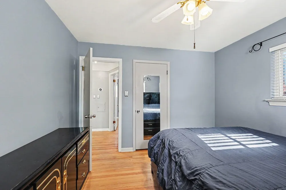 25338 Wagner Avenue Warren, MI 48089