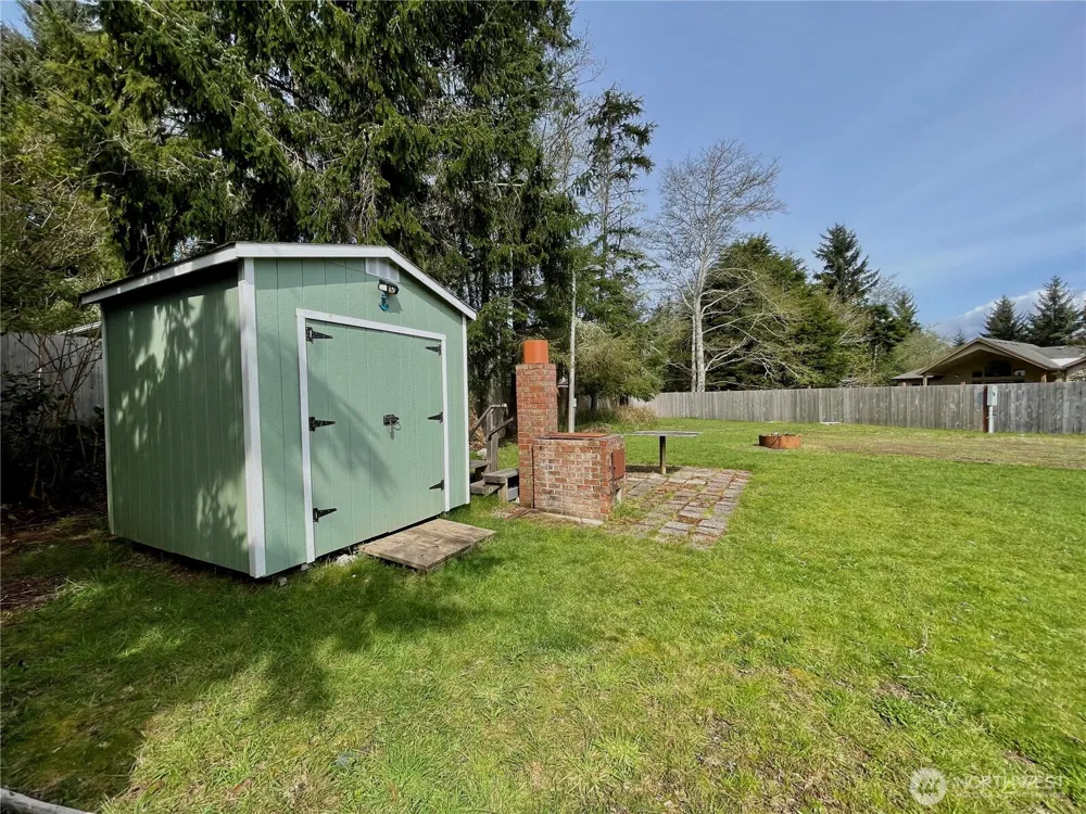 314 Flax Court SE Ocean Shores, WA 98569