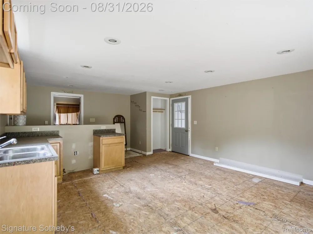 6164 Willits Road Deerfield Township, MI 48435