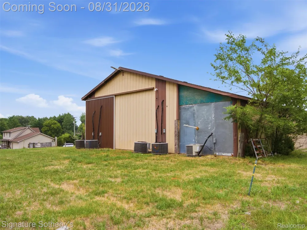 6164 Willits Road Deerfield Township, MI 48435
