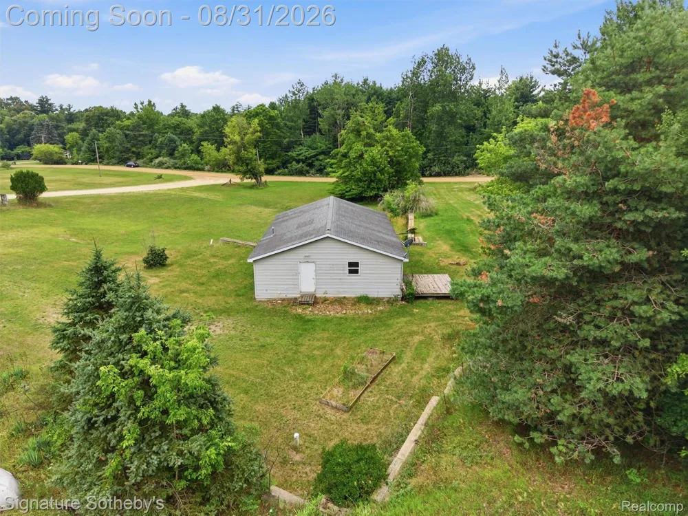 6164 Willits Road Deerfield Township, MI 48435