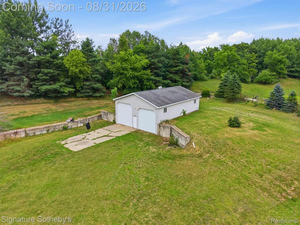 6164 Willits Road Deerfield Township, MI 48435
