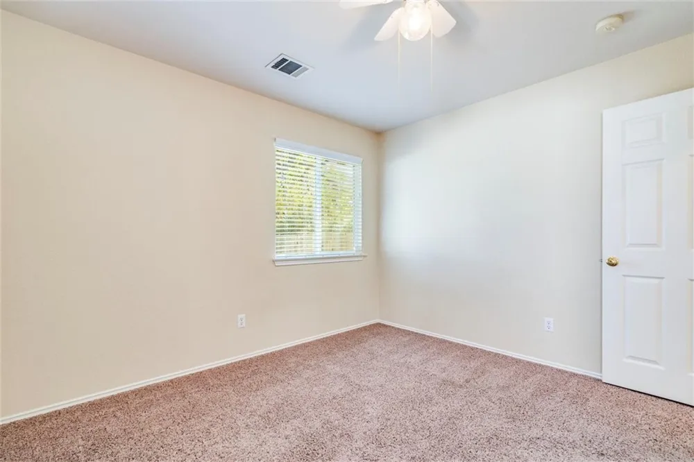 1307 Dillon Lake Bend Leander, TX 78641