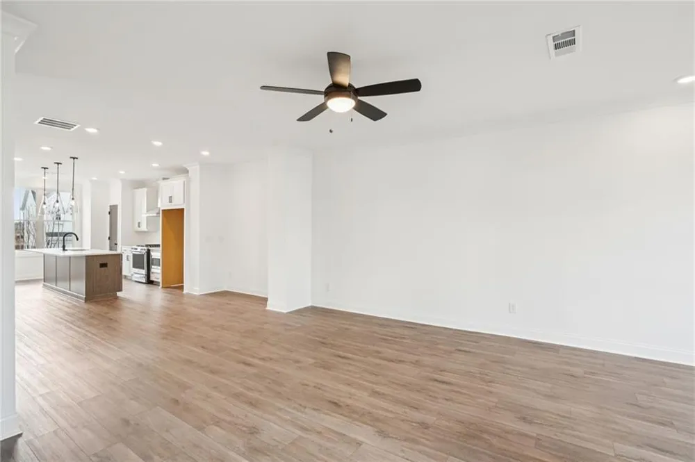 646 Skytop Drive #150 Cumming, GA 30040