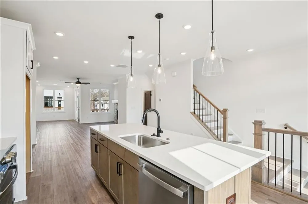 646 Skytop Drive #150 Cumming, GA 30040