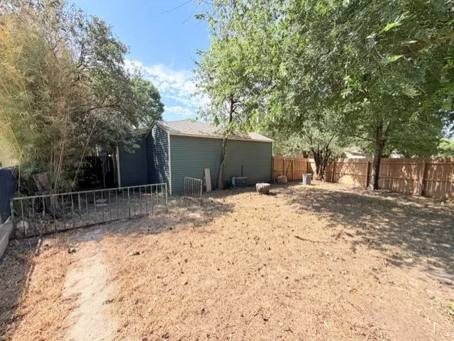 2681 Texas Drive Dallas, TX 75211