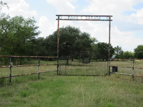 Sterling Road