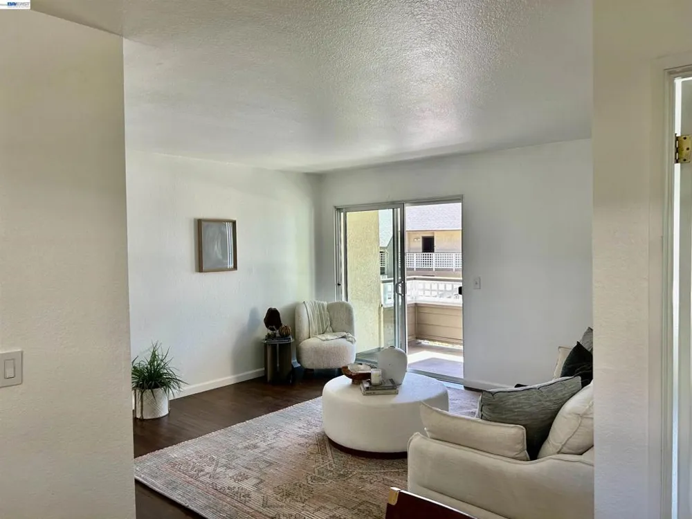 683 Newbury Ln #274 Hayward, CA 94544