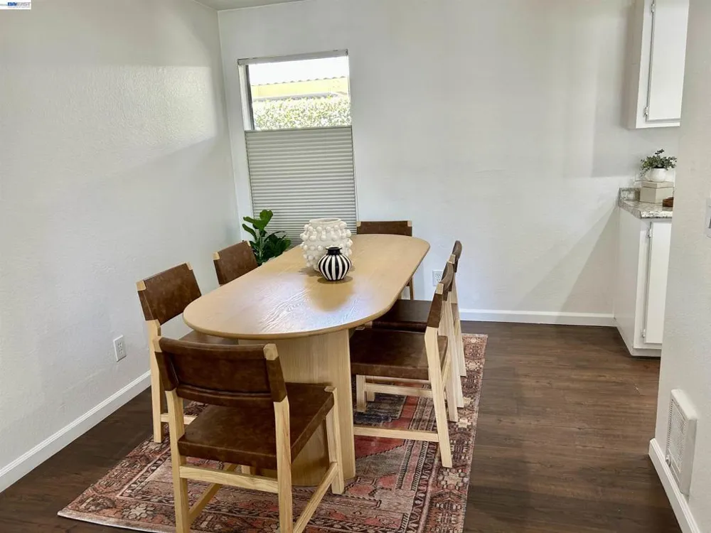 683 Newbury Ln #274 Hayward, CA 94544